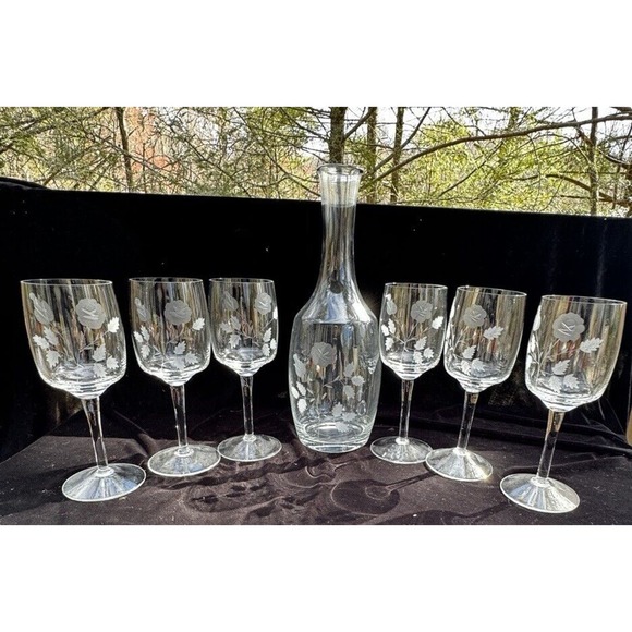 Vintage TOSCANY Etched Floral Wine Glasses & Decanter TOY13 Pattern Romania A31